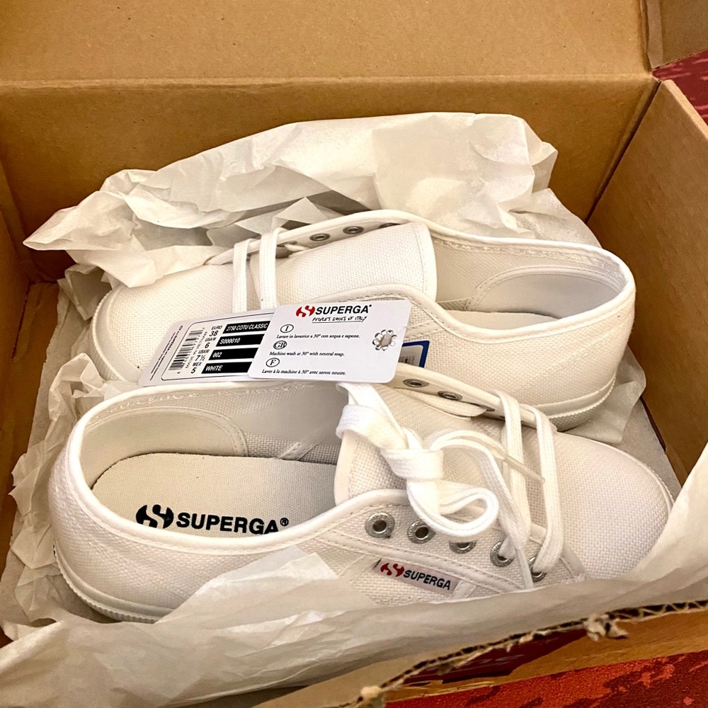 NWT - Superga Womens 2750 Cotu Canvas Lace Up